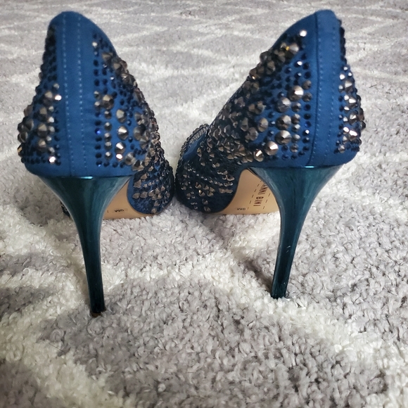 Gianni Bini rhinestone heels size 9 - Picture 9 of 9